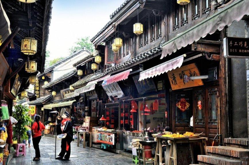 南京鼓楼医院开展无偿献血活动累计献血14.72万毫升